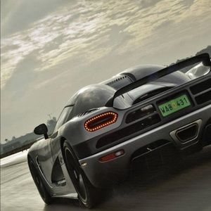 Meet your Posher, Thomas